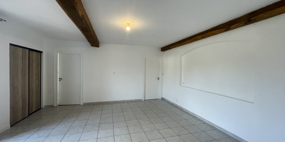 appartement à ST JEAN LE VIEUX (64220)